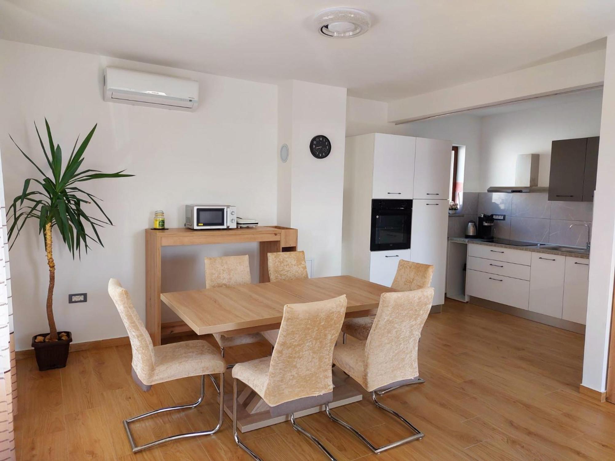 נובי ווינודולסקי Apartmani Ivana Novi מראה חיצוני תמונה