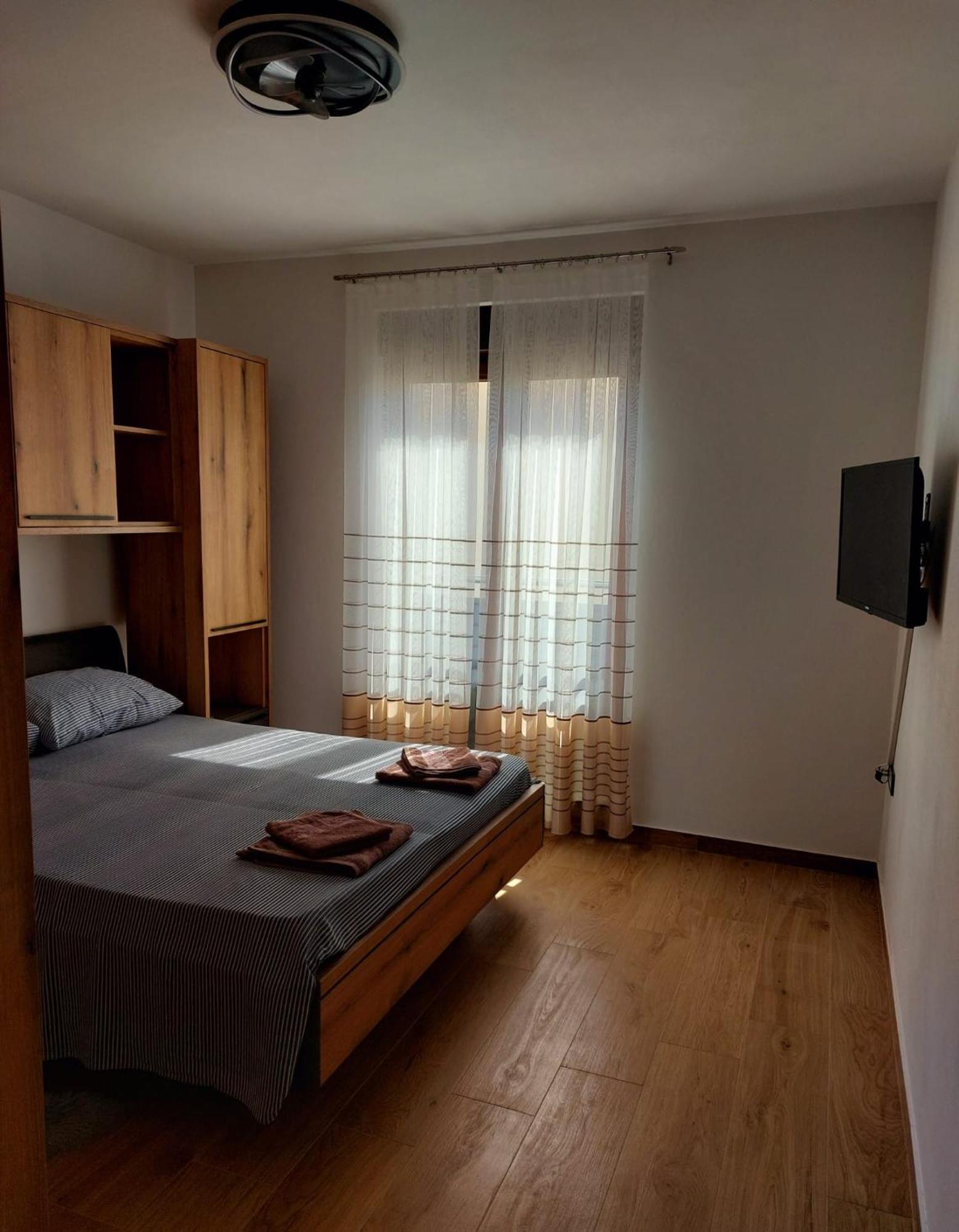 נובי ווינודולסקי Apartmani Ivana Novi מראה חיצוני תמונה